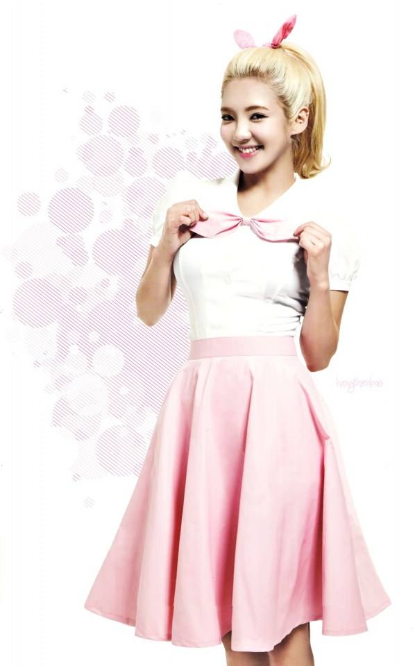 girls' generation world tour girls & peace scan