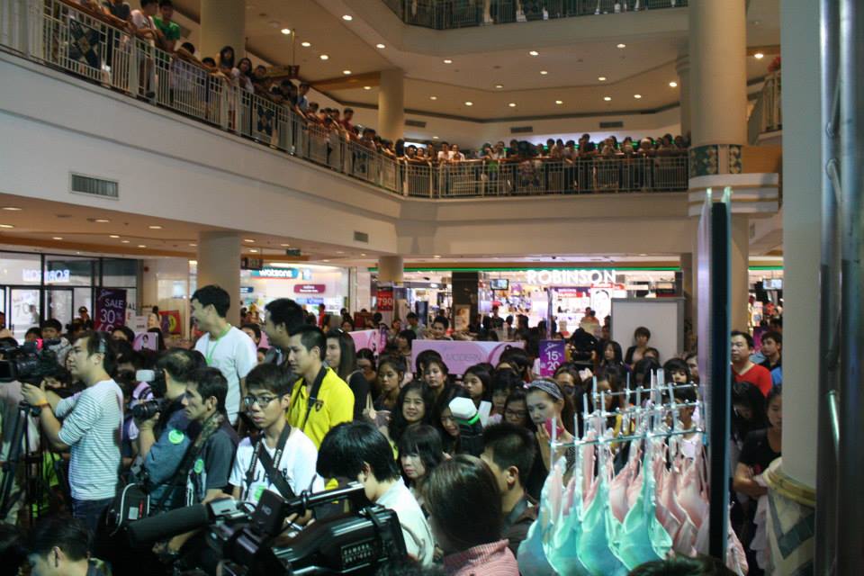Chompoo Araya A. Hargate @CentralPlaza Chiangmai Airport