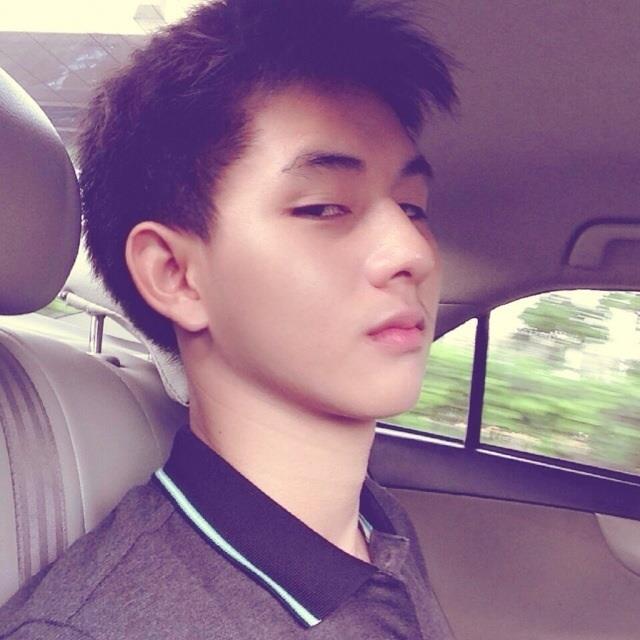 รองเดือน