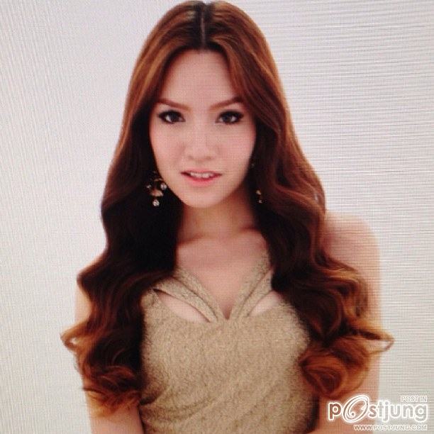 มาแล้ว ภาพสวยๆ ของดารา ช่องสาม รวมตัวกันถ่ายแบบ