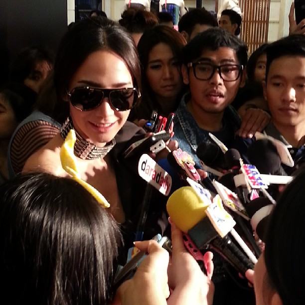 Suptar NO.1 กับ นักข่าว
