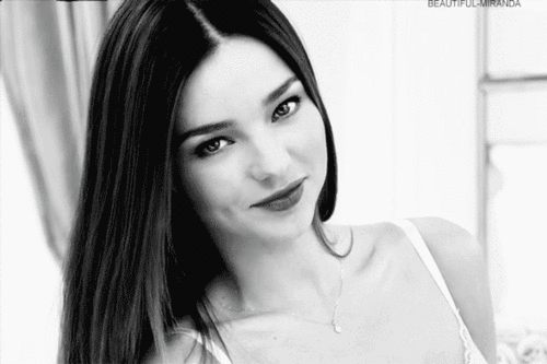 ผู้หญิงที่สวยทั้งตัว Miranda Kerr