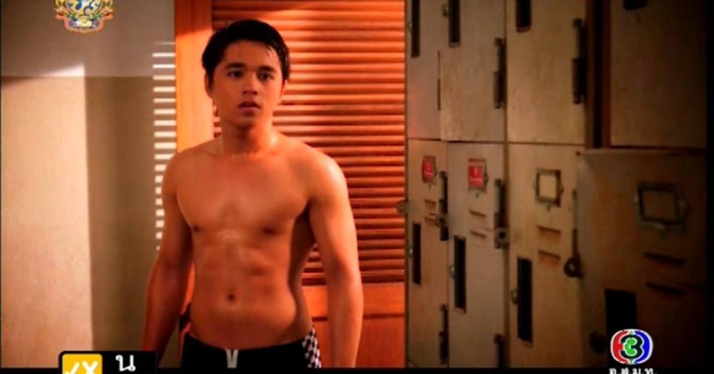ภาพ // อเล็กซ์ // บันทึกกรรม ตอน เด็กญิงข้างสระ