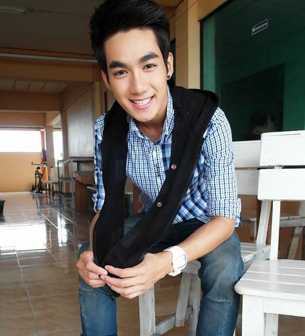 // โน้ต มหัศจรรย์ มาตศรี //  นักร้องทูกทุ่งสุดหล่อ