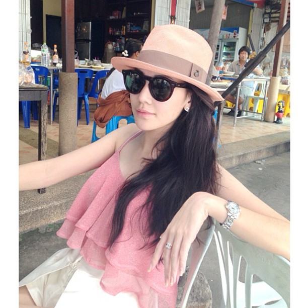 เต้ย น้ำตาล บอม ดาว