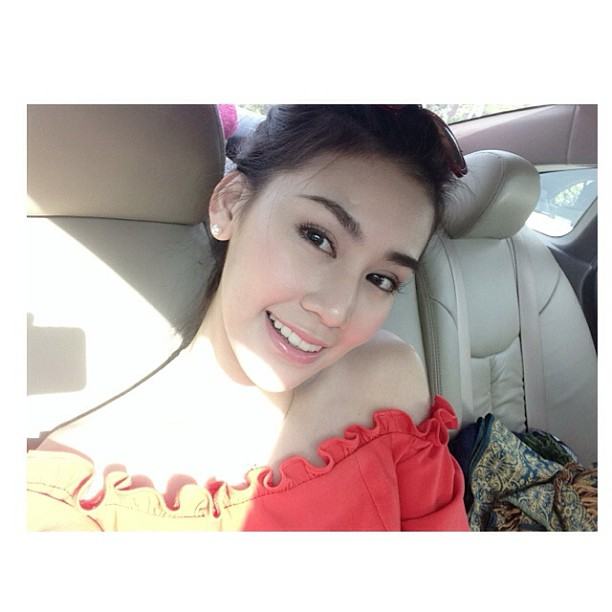 หญิงนุชเธอสวยนะ