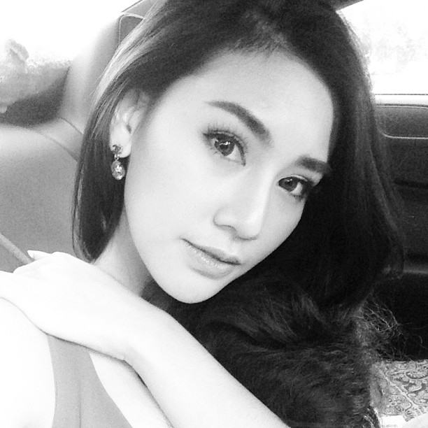 หญิงนุชเธอสวยนะ