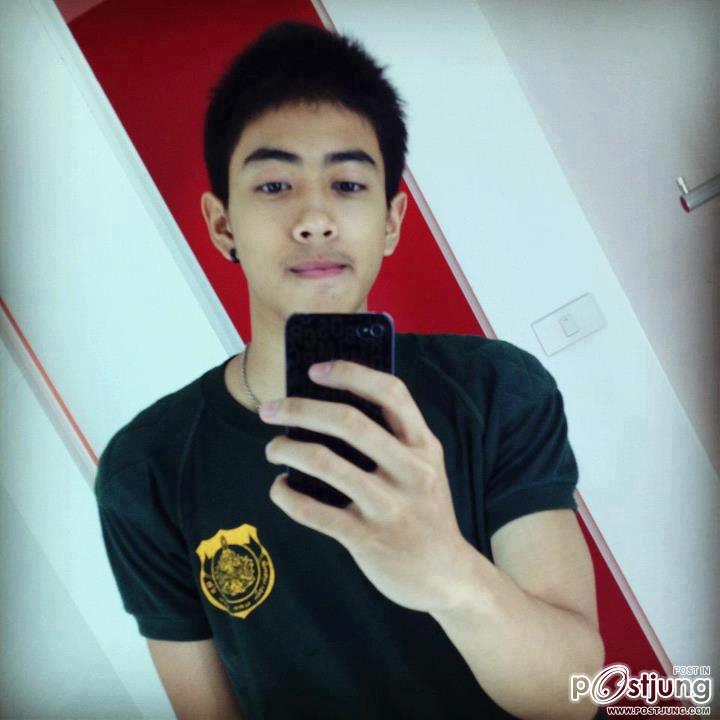 คนรักหนุ่มเซ็กซี่ 590