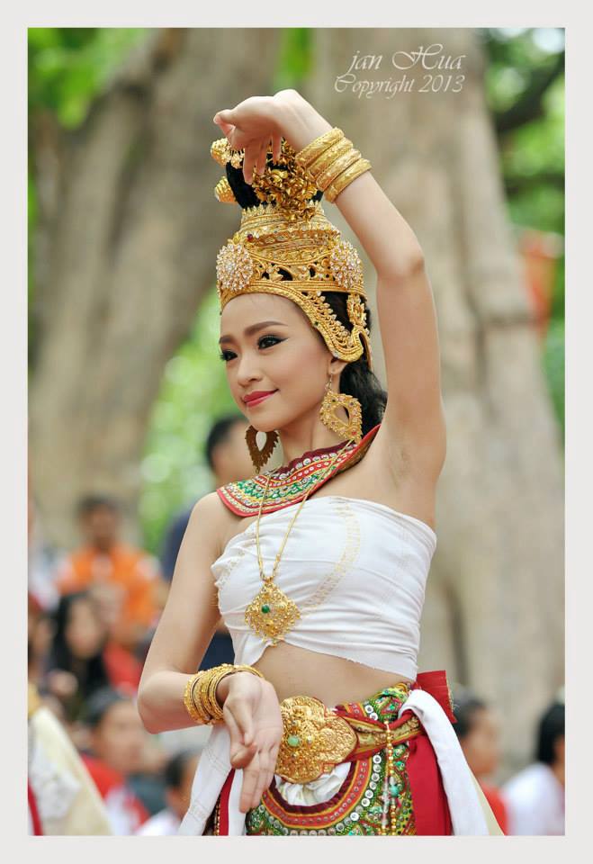 เทวี-เทวา ศรีลังกา-สัชนาลัย จาก สิปาน คอลเลคชั่น