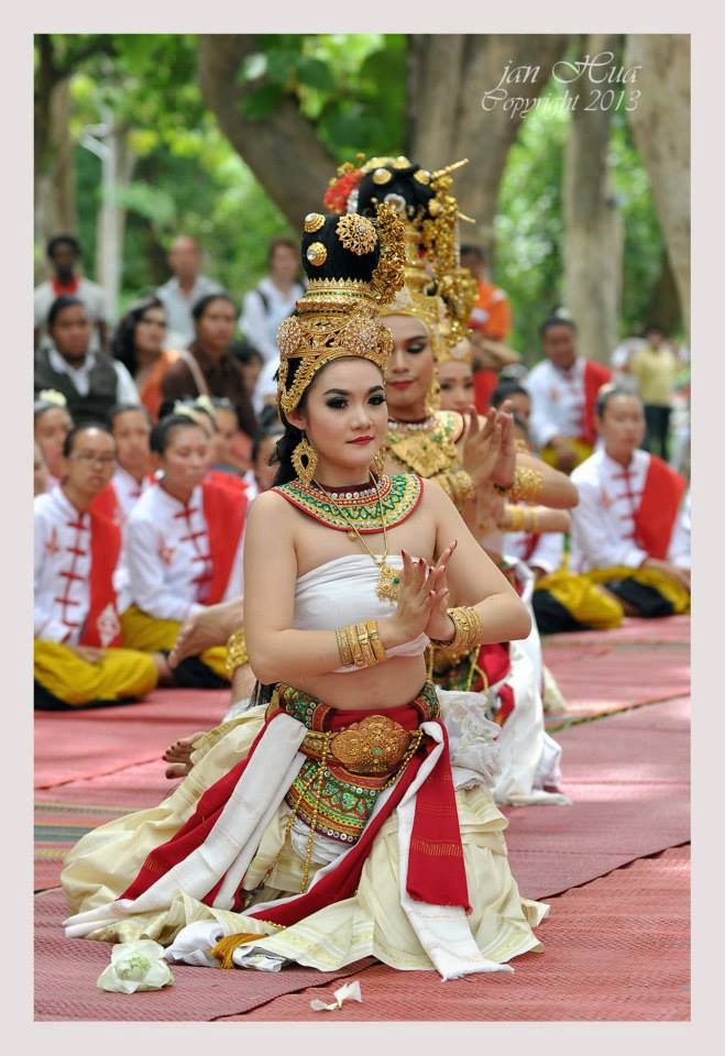 เทวี-เทวา ศรีลังกา-สัชนาลัย จาก สิปาน คอลเลคชั่น