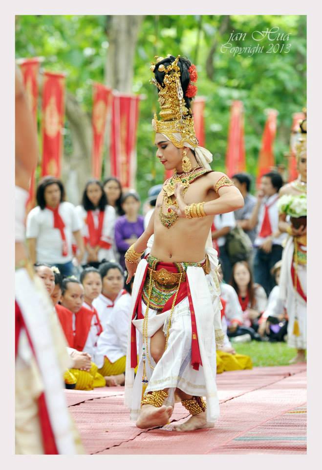 เทวี-เทวา ศรีลังกา-สัชนาลัย จาก สิปาน คอลเลคชั่น