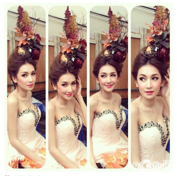 เนย โชติกา นางสวยสง่างาม มากมาก ในงาน อีเวนท์ ล่าสุด