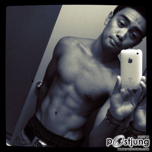 หล่อบ้างน่ารักบ้าง ๓