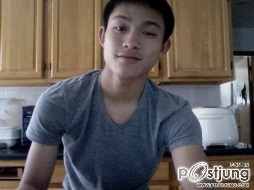 หล่อบ้างน่ารักบ้าง ๓