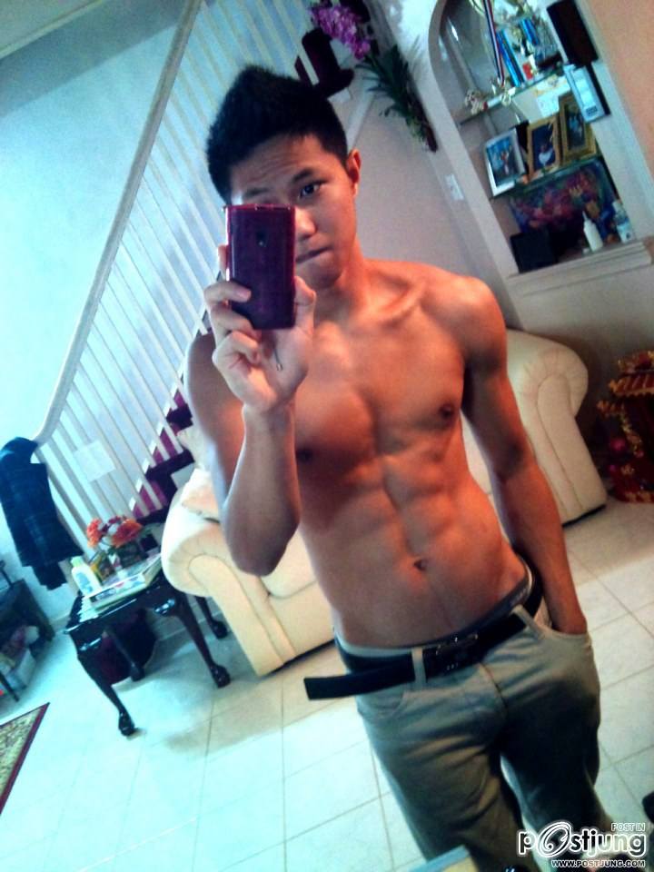 หล่อบ้างน่ารักบ้าง ๓