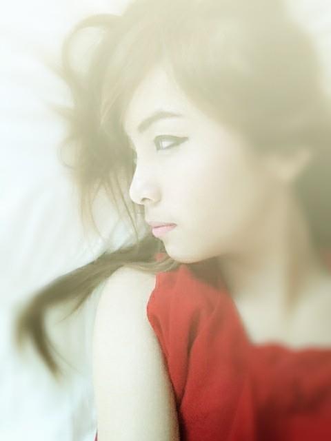 พลอย อ่าน่ะ
