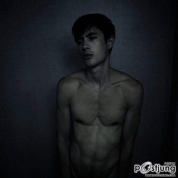 Francis Laneผู้ชายของอ๊อฟ ปองศักดิ์ใน MV เพลง เรื่องจริงยิ่งกว่านิยาย