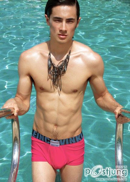 Francis Laneผู้ชายของอ๊อฟ ปองศักดิ์ใน MV เพลง เรื่องจริงยิ่งกว่านิยาย