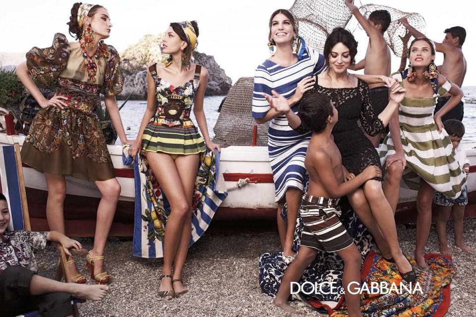 ชมพู่อารยา in dolce&gabbana 2013