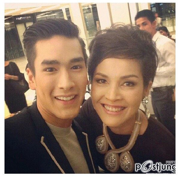 มาแล้ว ภาพ ณเดช กับ ญาญ่า ฟินมากๆ น่ารักมากๆ ในงาน Dior At Siam Paragon (งานนี้มีโอบกอด)