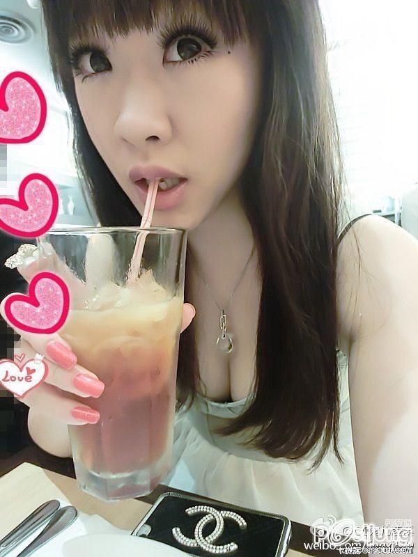 สาวไต้หวัน บ่น เบื่อแน่นอก..