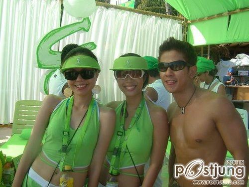 ถอดโชว์เรือนร่าง 303