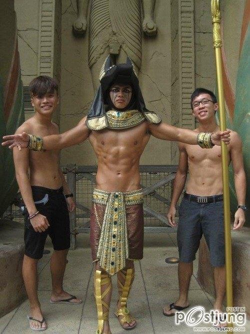 ถอดโชว์เรือนร่าง 311
