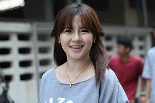 Pixxx สาวดัดฟัน แจ่มๆทั้งน้าน O_o