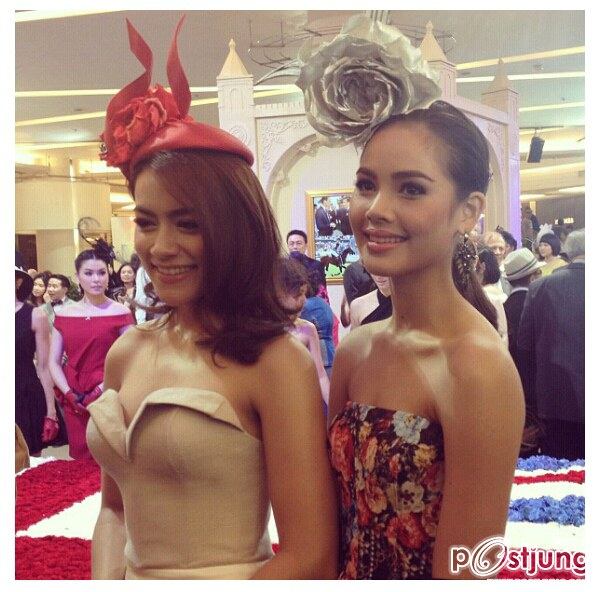 มาแล้ว สดๆร้อนๆ เป้/คิม/ญาญ่า ในงาน สยาม พารากอน สวยหล่อกันมากมาก