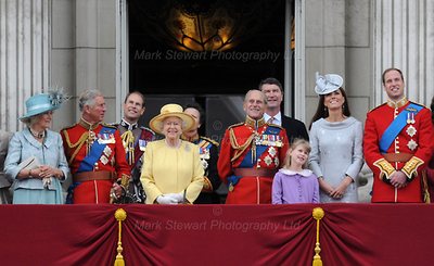 Royal Fashion 1