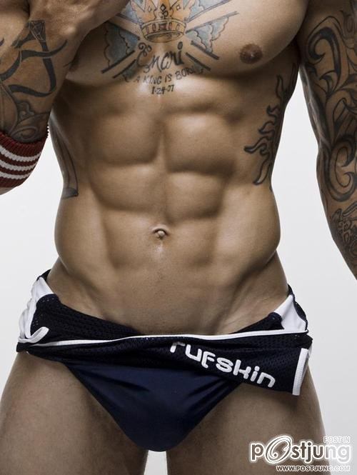 male body 050