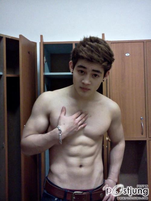 male body 050