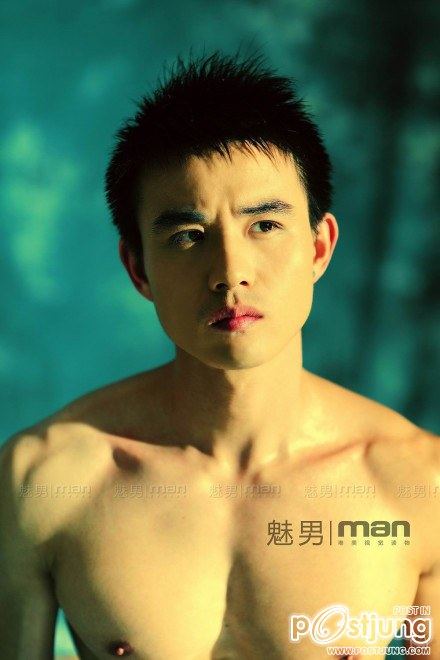 นายแบบจีนล่ำแน่น