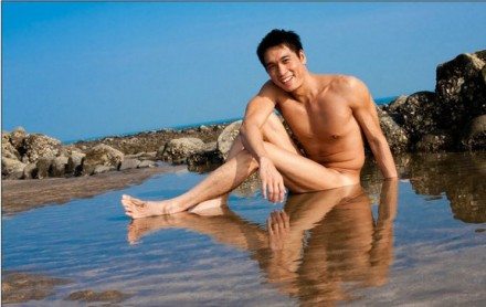 ถอดโชว์เรือนร่าง 330