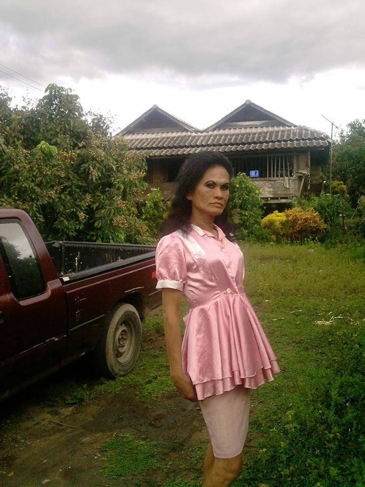 ป้าลิลลี่ สาวงามสันป่าตอง เชียงใหม่