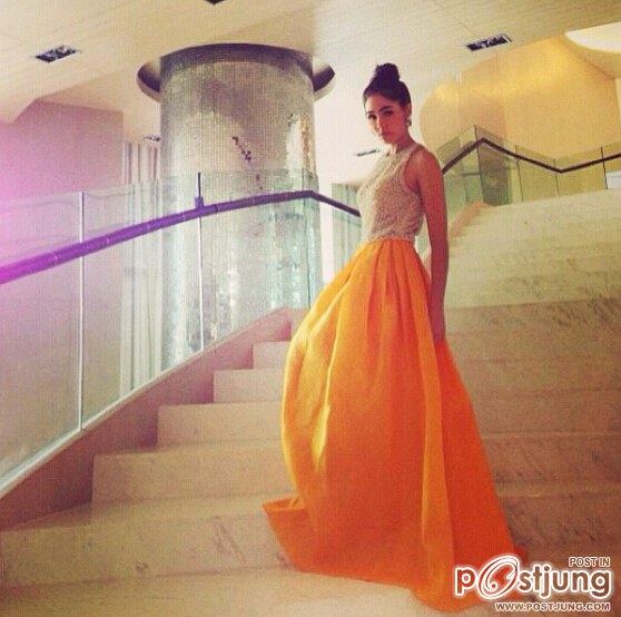 นางเอกซุปเปอร์สตาร์สุดฮ็อต ชมพู่ อารยา เอ.ฮาร์เก็ต สวยสงางาม เฉิดฉายมาในชุดสุดหรู หลักแสน