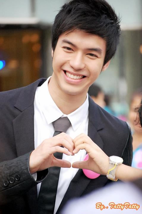 แม็ค วีรดลคนหล่อ น่าโซ้ย!