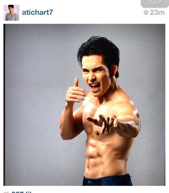 อั้ม อธิชาติ ฉุนจัด โดนว่าเข้าซาวน่าเกย์ที่มาเก๊า ท้างัดรูปมาโชว์เลย