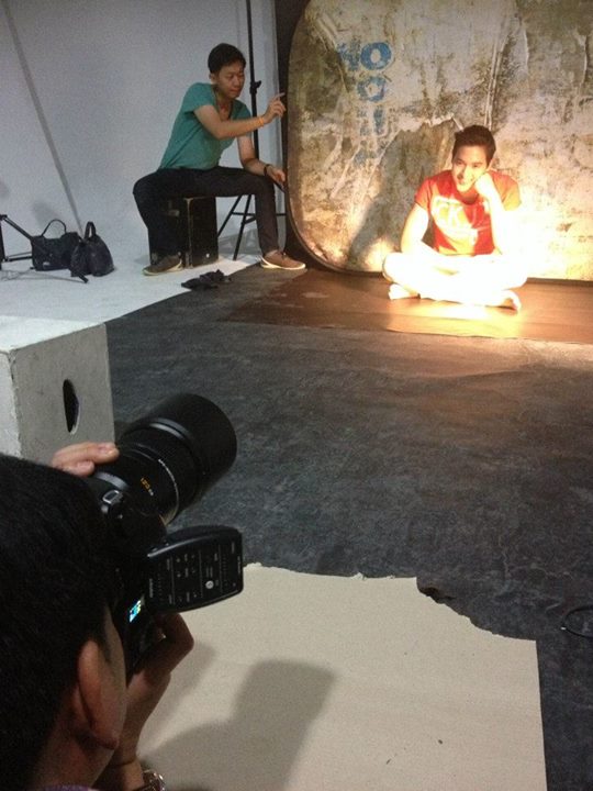 เจมส์ จิรายุ ภาพเบื้องหลังถ่ายแบบนิตยสารชีวจิต ฉบับ 355 (16 กรกฎาคม 2556)