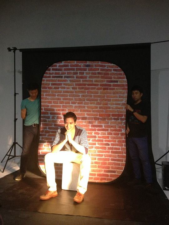 เจมส์ จิรายุ ภาพเบื้องหลังถ่ายแบบนิตยสารชีวจิต ฉบับ 355 (16 กรกฎาคม 2556)