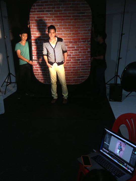 เจมส์ จิรายุ ภาพเบื้องหลังถ่ายแบบนิตยสารชีวจิต ฉบับ 355 (16 กรกฎาคม 2556)