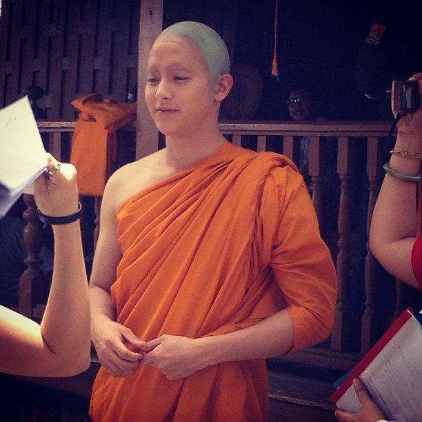 มาดู &ldquo;เจมส์จิ&ldquo; เป็น พระ ในละคร &ldquo;ทองเนื้อเก้า&ldquo;