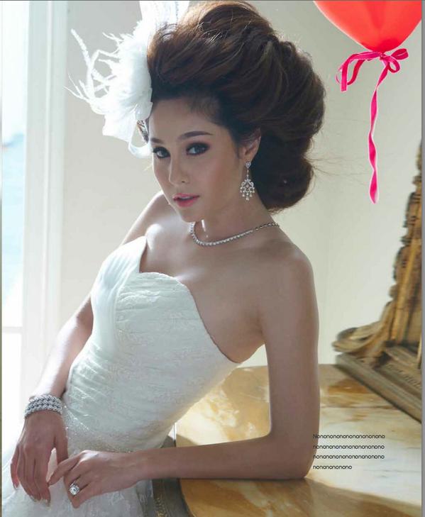 ขวัญ อุษามณี กับแฟชั่นชุดแต่งงาน สวยๆ (Usamanee Fanclub)