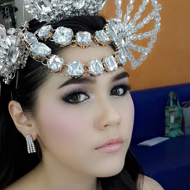 ชมพู่ สวยมีสาระ นางเอก ที่สร้างชื่อเสียงให้ประเทศชาติ