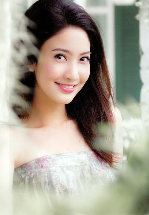 แอบเหล่สาวในกงสี.. เปิดตัว &ldquo;ท็อปไฟว์&rdquo; สุดฮอต AEC