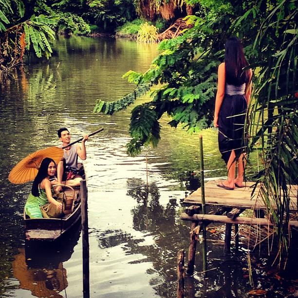 กรี๊ดดดดดดดเบื้องหลังเรือนกาหลงน่าดูฝุดฝุด