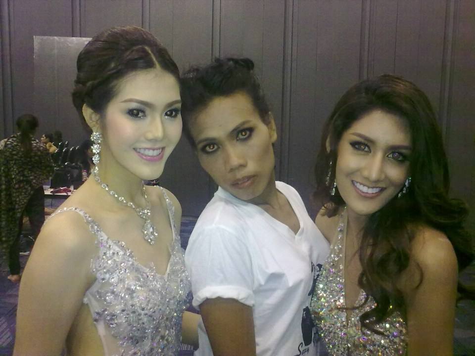 เซ็กซี่แพนเค็ก นางอยู่กลางนะนั่น มิสทิฟฟาหรือมิสวอเตอร์เกส นางบ่ย่าน