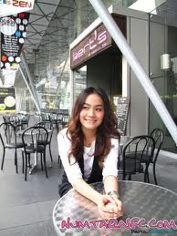 น้ำตาล เดอะสตาร์