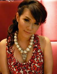 เมย์ เฟื่อง....