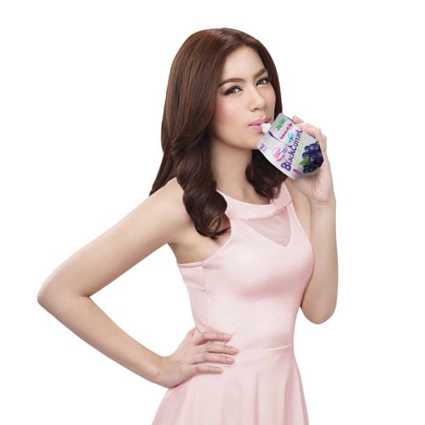 คิมเบอร์ลี่ แอน โวลเทมัส เทียมศิริ